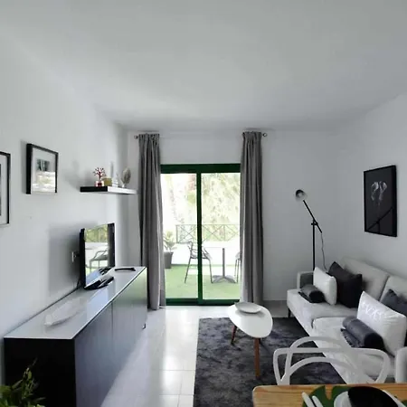 Apartment Holyhome White 201 Costa Teguise